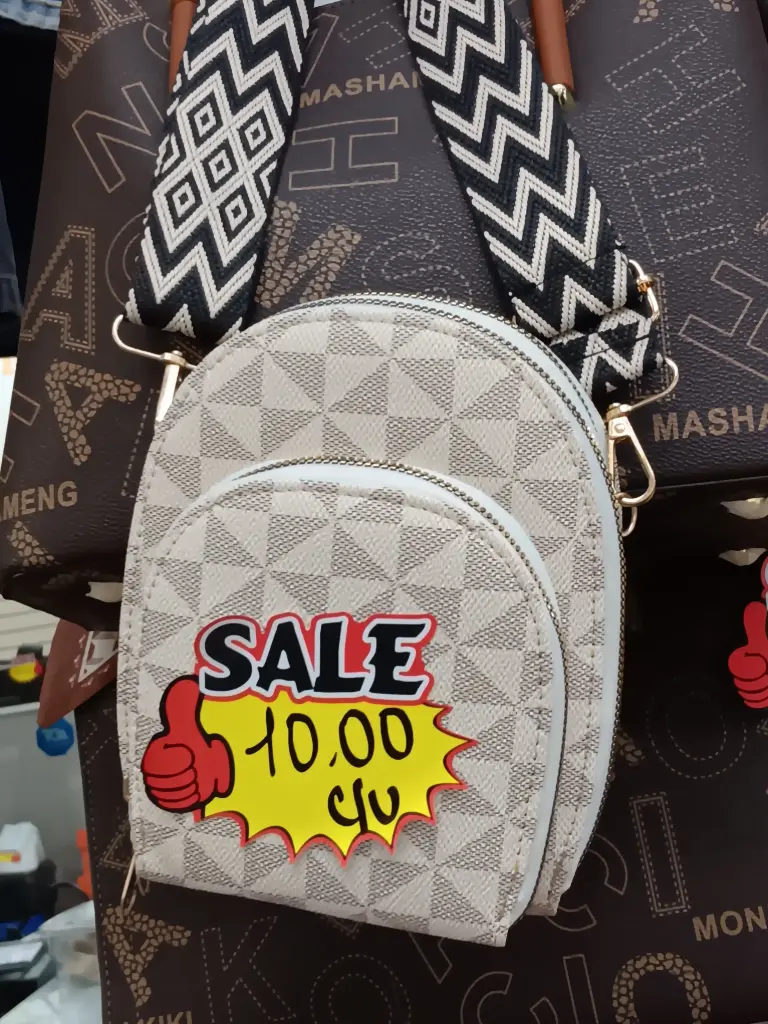 CARTERA DE MUJER REDONDA SMALL 