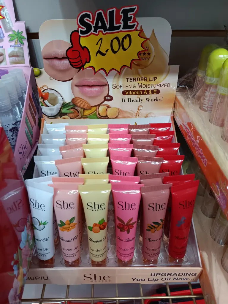 BRILLO DE LABIOS SHE DE VARIOS SABORES 