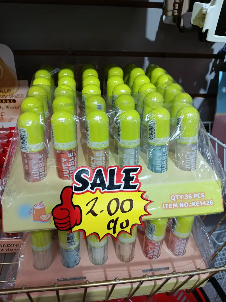 BRILLO DE LABIOS PARA MUJER 