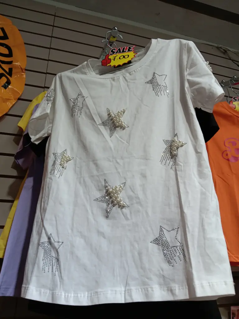 PULOVER DE MUJER BLANCO Y NEGRO CON PERLAS 