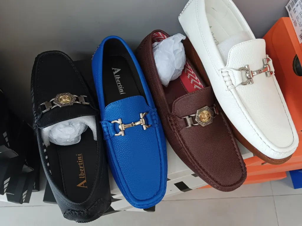 ZAPATOS CHU DE HOMBRE VARIOS COLORES 