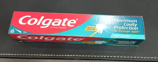 PASTA DE DIENTES COLGATE  PUDINA EKSTRA 1 UNIT 